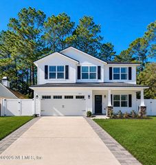 2214 TWIN PINES Circle W, Jacksonville, FL 32246