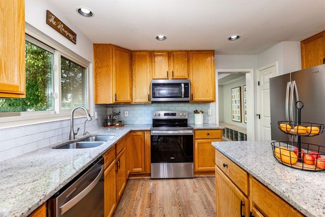 6356 Strathaven Drive, West Chester, OH 45069