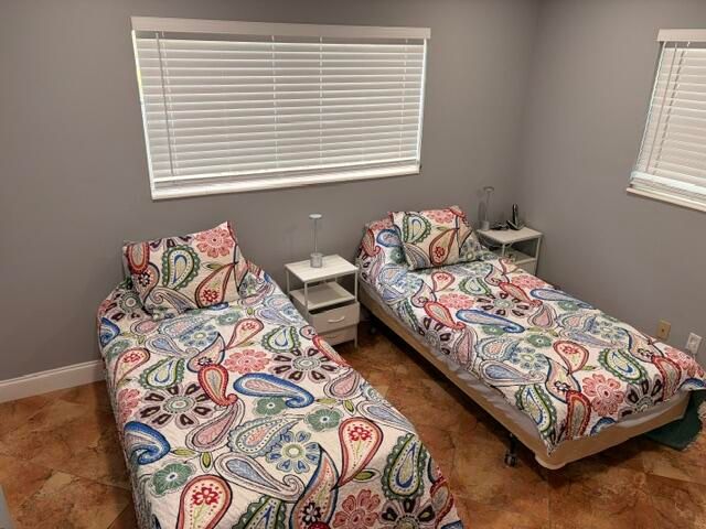 5103 NW 35th Street 401, Lauderdale Lakes, FL 33319