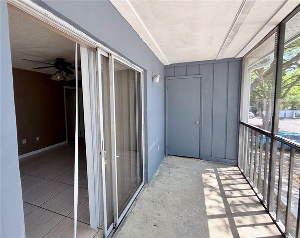 2565 OAK PARK WAY 213, Orlando, FL 32822