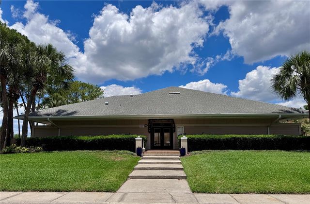 2565 OAK PARK WAY 213, Orlando, FL 32822