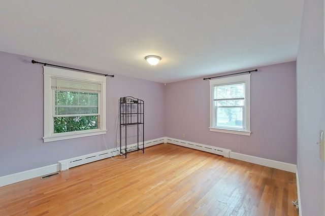 1290 West Main Road, Portsmouth, RI 02871