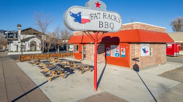 1491 Sheridan Ave, Cody, WY 82414