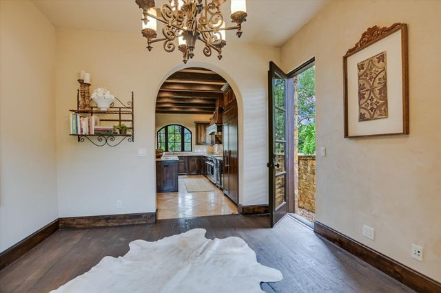 100 Milagro, Horseshoe Bay, TX 78657