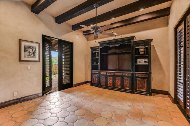 100 Milagro, Horseshoe Bay, TX 78657