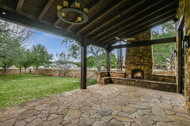 100 Milagro, Horseshoe Bay, TX 78657