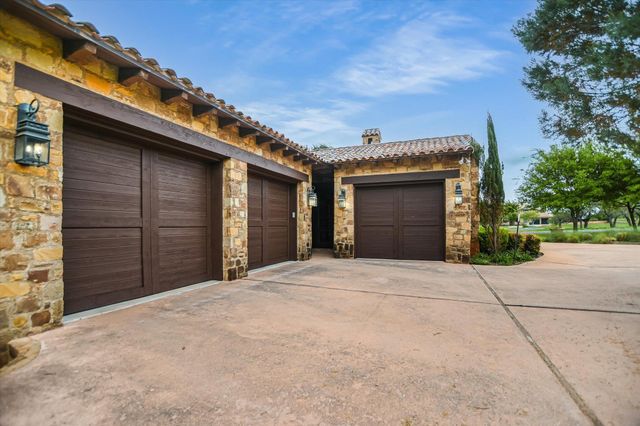 100 Milagro, Horseshoe Bay, TX 78657