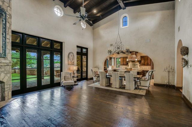 100 Milagro, Horseshoe Bay, TX 78657