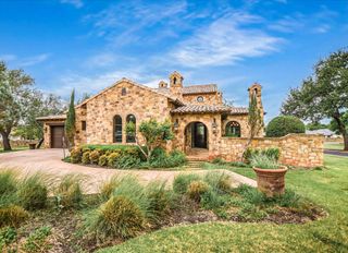 100 Milagro, Horseshoe Bay, TX 78657