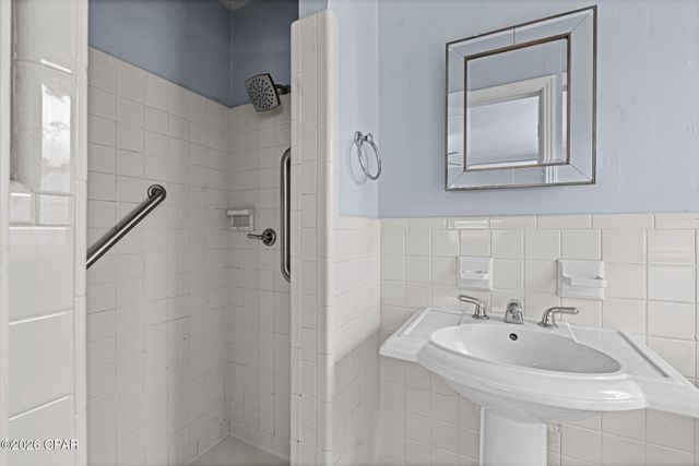 805 Skyland Avenue, Panama City, FL 32401