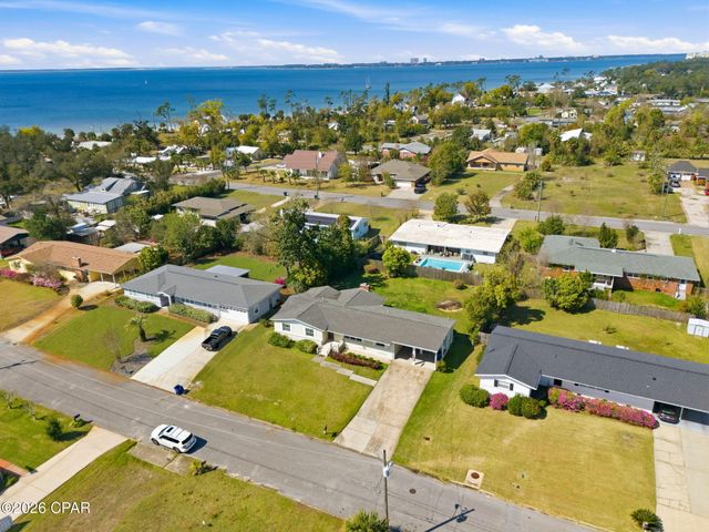 805 Skyland Avenue, Panama City, FL 32401