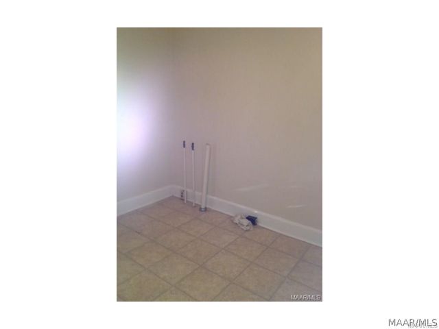 951 E Edgemont Avenue, Montgomery, AL 36111