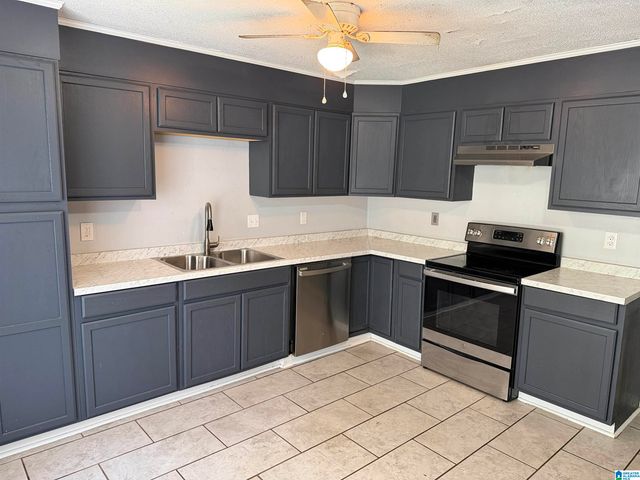 112 PINEBLUFF TRAIL, Trussville, AL 35173