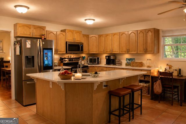 125 Maple Place, Fayetteville, GA 30215