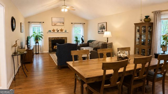 125 Maple Place, Fayetteville, GA 30215