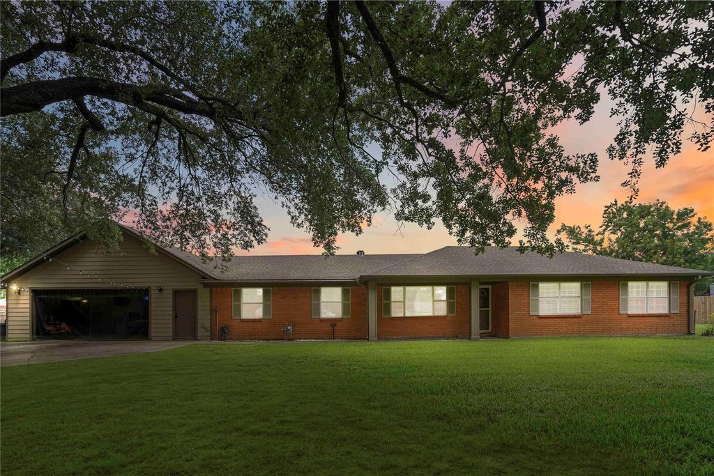 13202 Vernon Road, Cypress, TX 77429