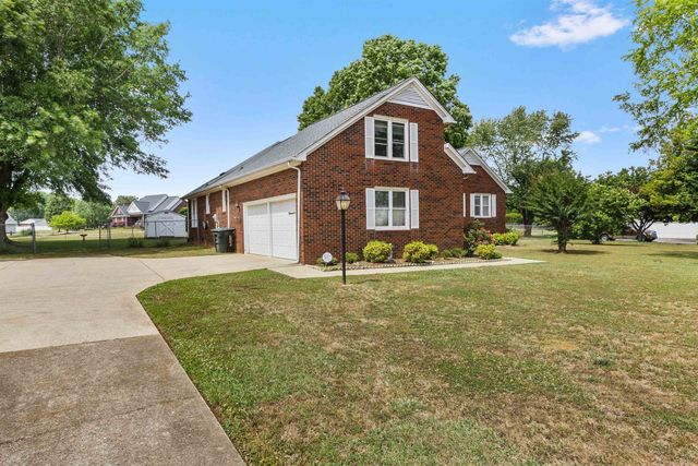 132 Virginia Avenue, Gaffney, SC 29341