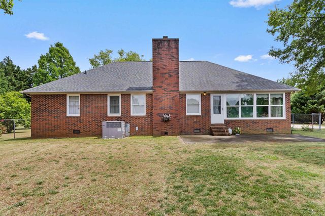 132 Virginia Avenue, Gaffney, SC 29341