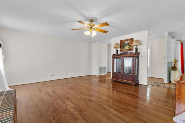 132 Virginia Avenue, Gaffney, SC 29341