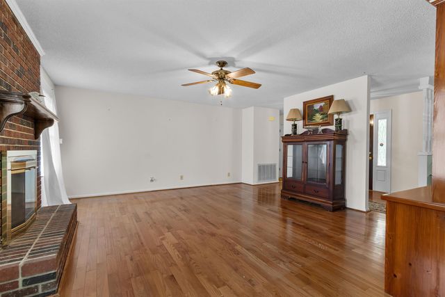 132 Virginia Avenue, Gaffney, SC 29341