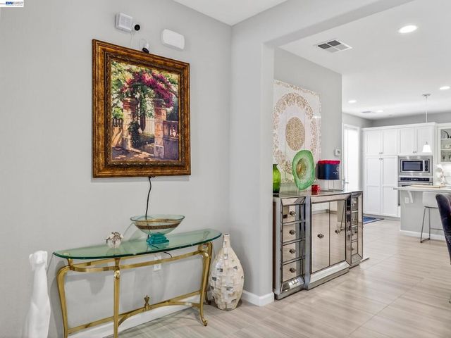 5030 Brook Valley Loop, San Jose, CA 95136