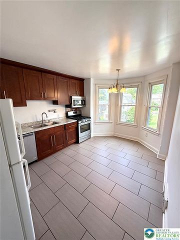 839 McCartney Street 2nd Floor, Easton, PA 18042