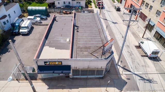 20-22 Brooklyn Avenue, Valley Stream, NY 11581