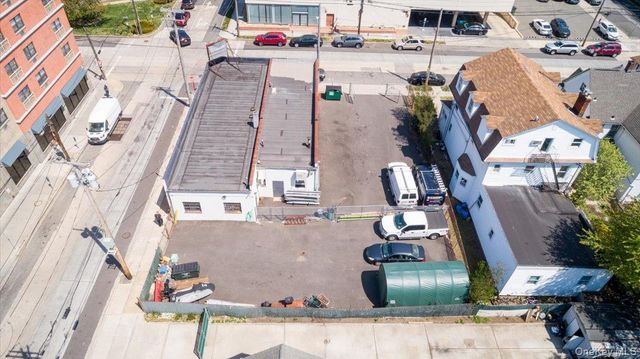 20-22 Brooklyn Avenue, Valley Stream, NY 11581