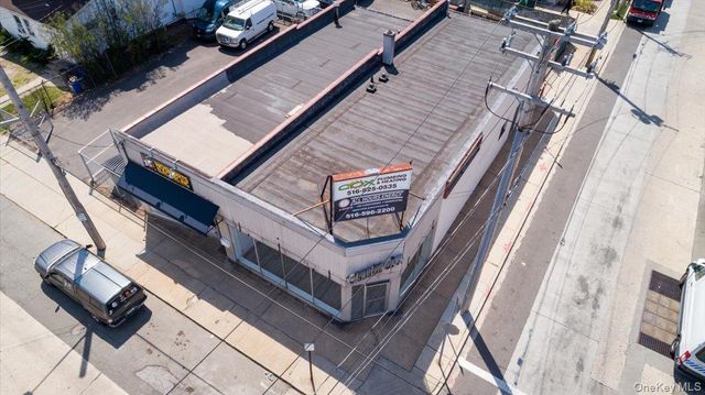 20-22 Brooklyn Avenue, Valley Stream, NY 11581