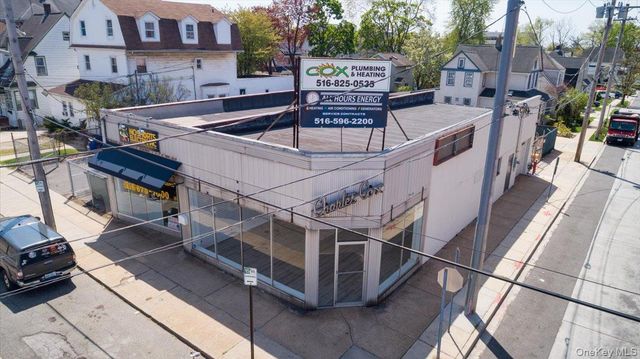 20-22 Brooklyn Avenue, Valley Stream, NY 11581