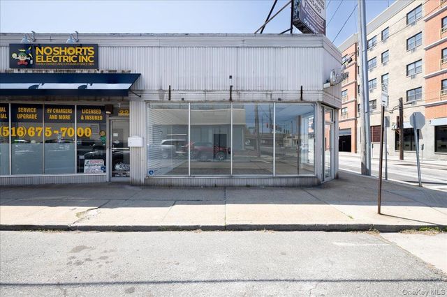 20-22 Brooklyn Avenue, Valley Stream, NY 11581
