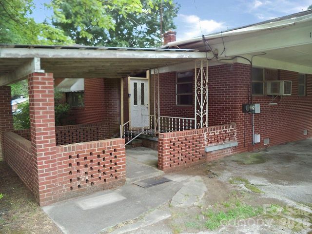 138 Glory Road, Mooresville, NC 28117