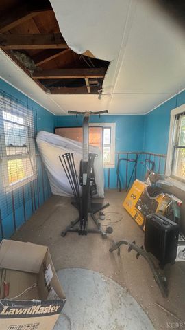 219 E 5th Street, Hanford, CA 93230
