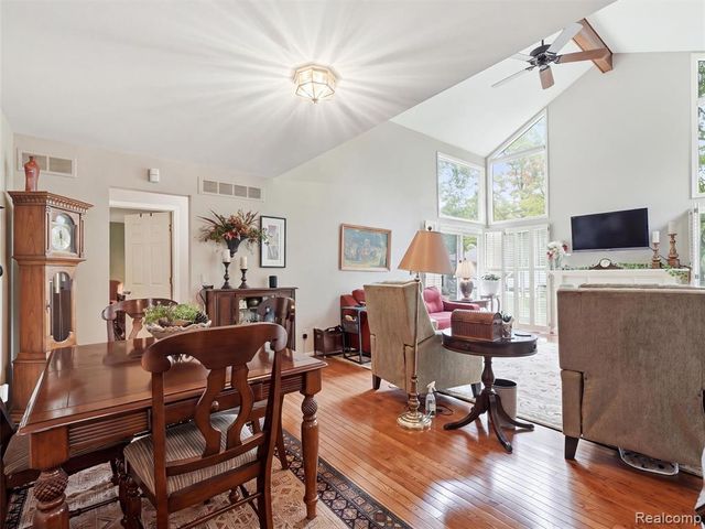 43162 W Kirkwood Drive, Clinton Township, MI 48038