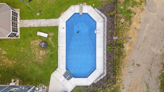 1895 Cainsville Rd, Lebanon, TN 37090