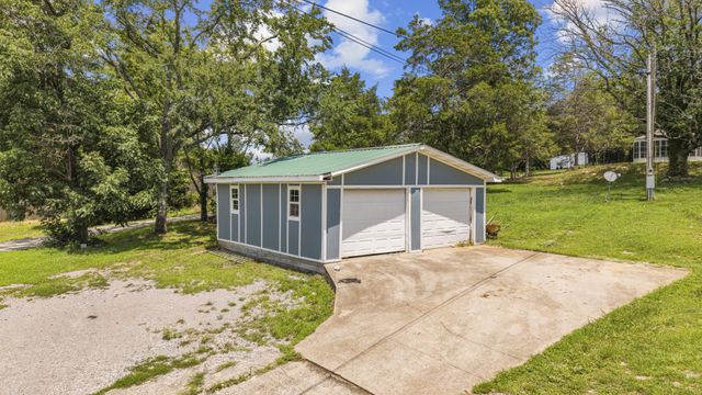 1895 Cainsville Rd, Lebanon, TN 37090