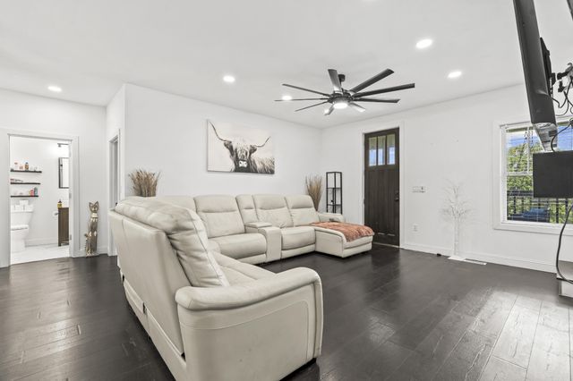 1895 Cainsville Rd, Lebanon, TN 37090