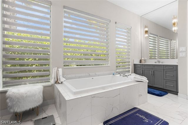 11878 Gardenia AVE, Naples, FL 34120
