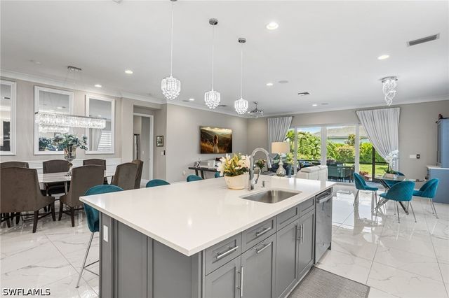 11878 Gardenia AVE, Naples, FL 34120