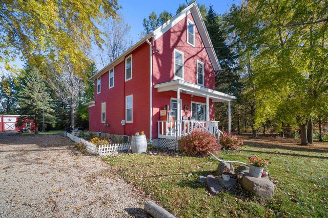 5954 Mohawk ROAD, Campbellsport, WI 53010