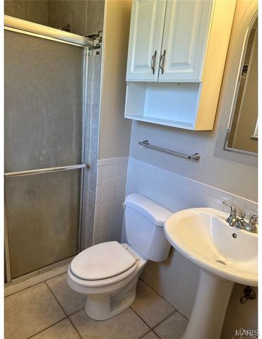 2397 Millvalley Drive, Florissant, MO 63031