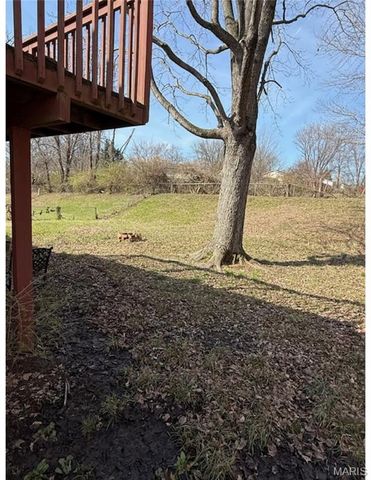 2397 Millvalley Drive, Florissant, MO 63031