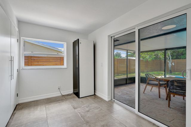 1201 SW 28th Avenue, Boynton Beach, FL 33426