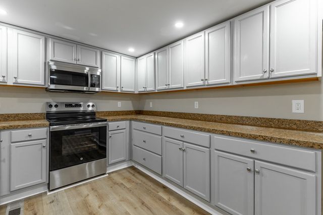 4516 Old Mineral Springs Rd, Lafayette, GA 30728