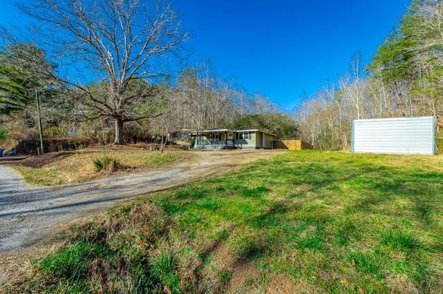 4516 Old Mineral Springs Rd, Lafayette, GA 30728