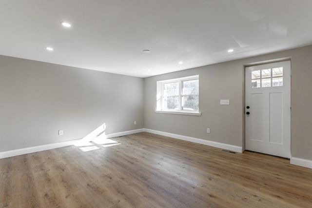 4516 Old Mineral Springs Rd, Lafayette, GA 30728