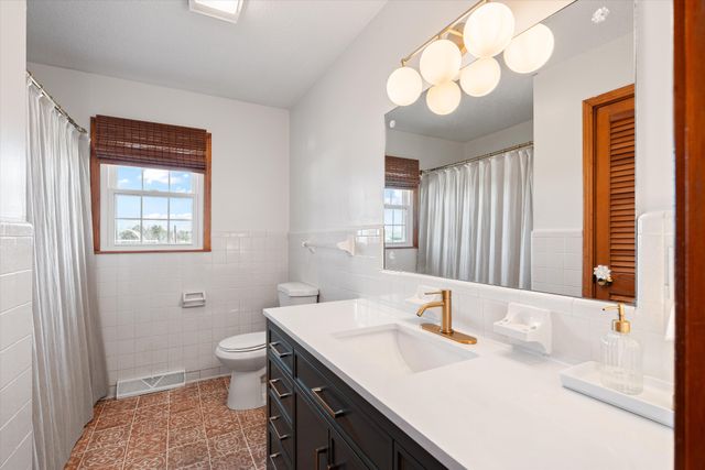 912 Old Columbia Rd, Unionville, TN 37180