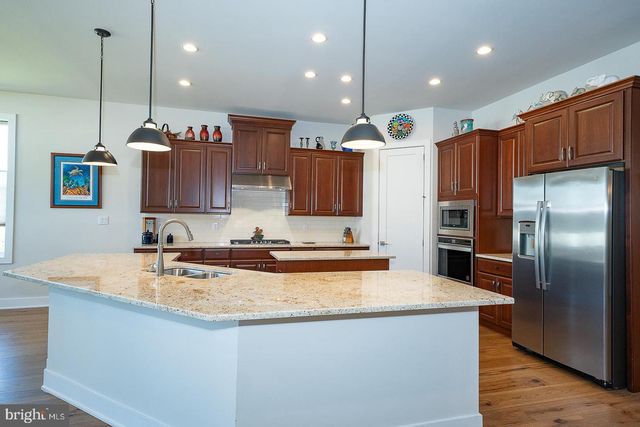 624 ALLOY AVE, Phoenixville, PA 19460