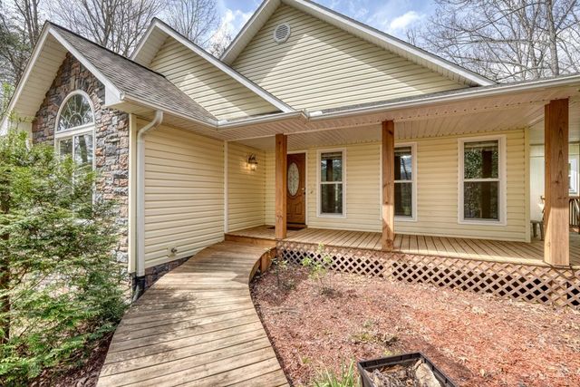 339 Henderson Road, Young Harris, GA 30582