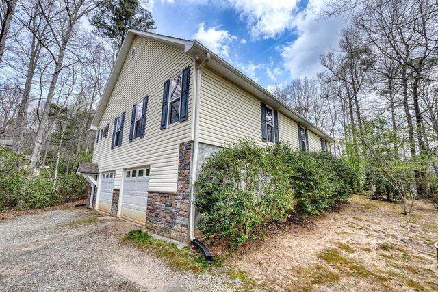 339 Henderson Road, Young Harris, GA 30582